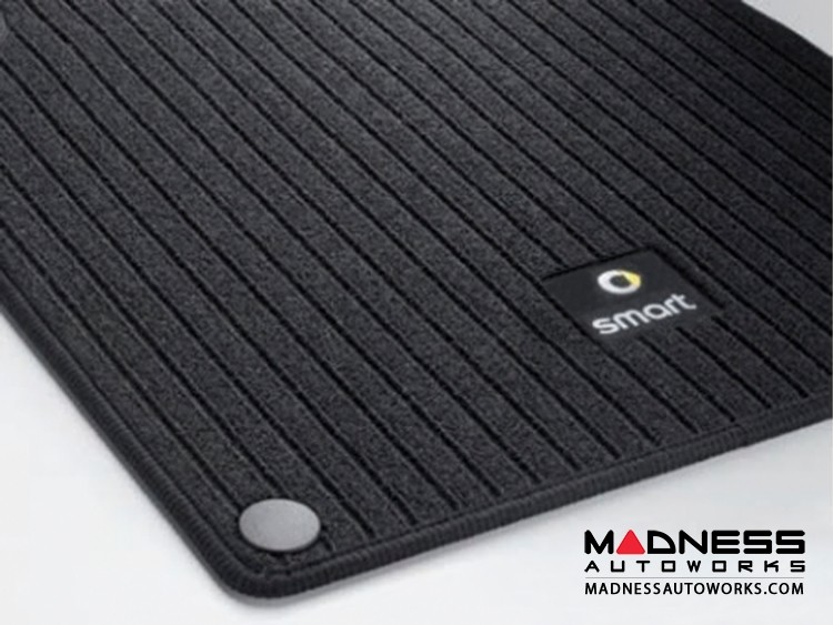 smart fortwo Floor Mats 453 model Ribbed Carpet w/ smart logo